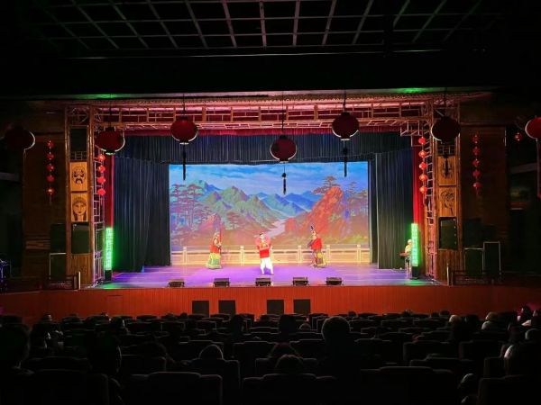 益陽(yáng)市花鼓戲劇團(tuán)有限公司,湖南省花鼓戲演出,湖南大型現(xiàn)代花鼓戲